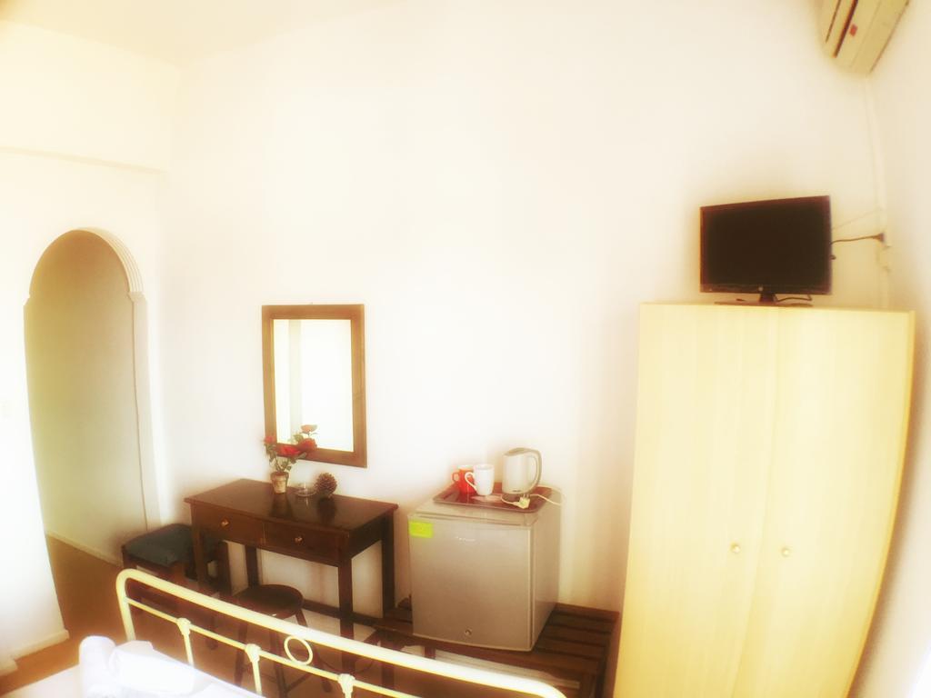 Benitsa Beach Hotel 아킬레이온 외부 사진