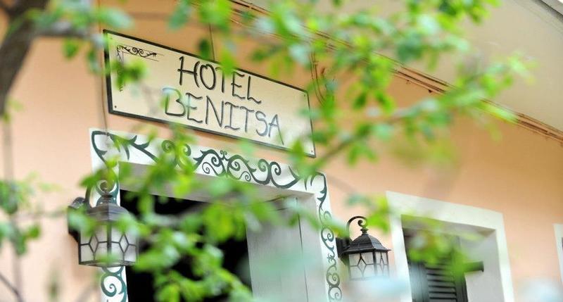 Benitsa Beach Hotel 아킬레이온 외부 사진